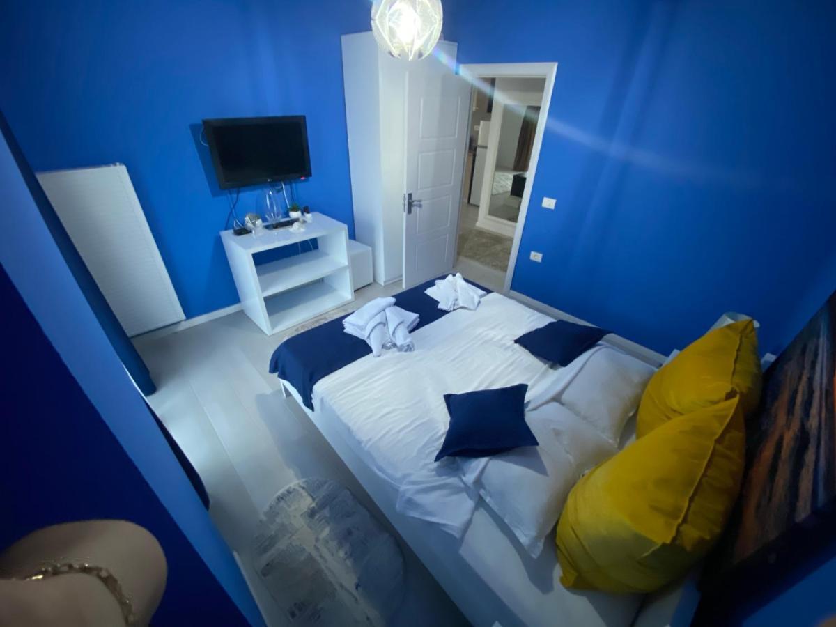Blue Apartment Navodari Exterior photo